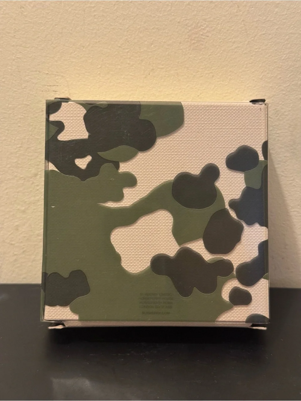 NIB Burberry Runway Palette Autumn/Winter 2015 Eyeshadow Camouflage LE UNOPENED